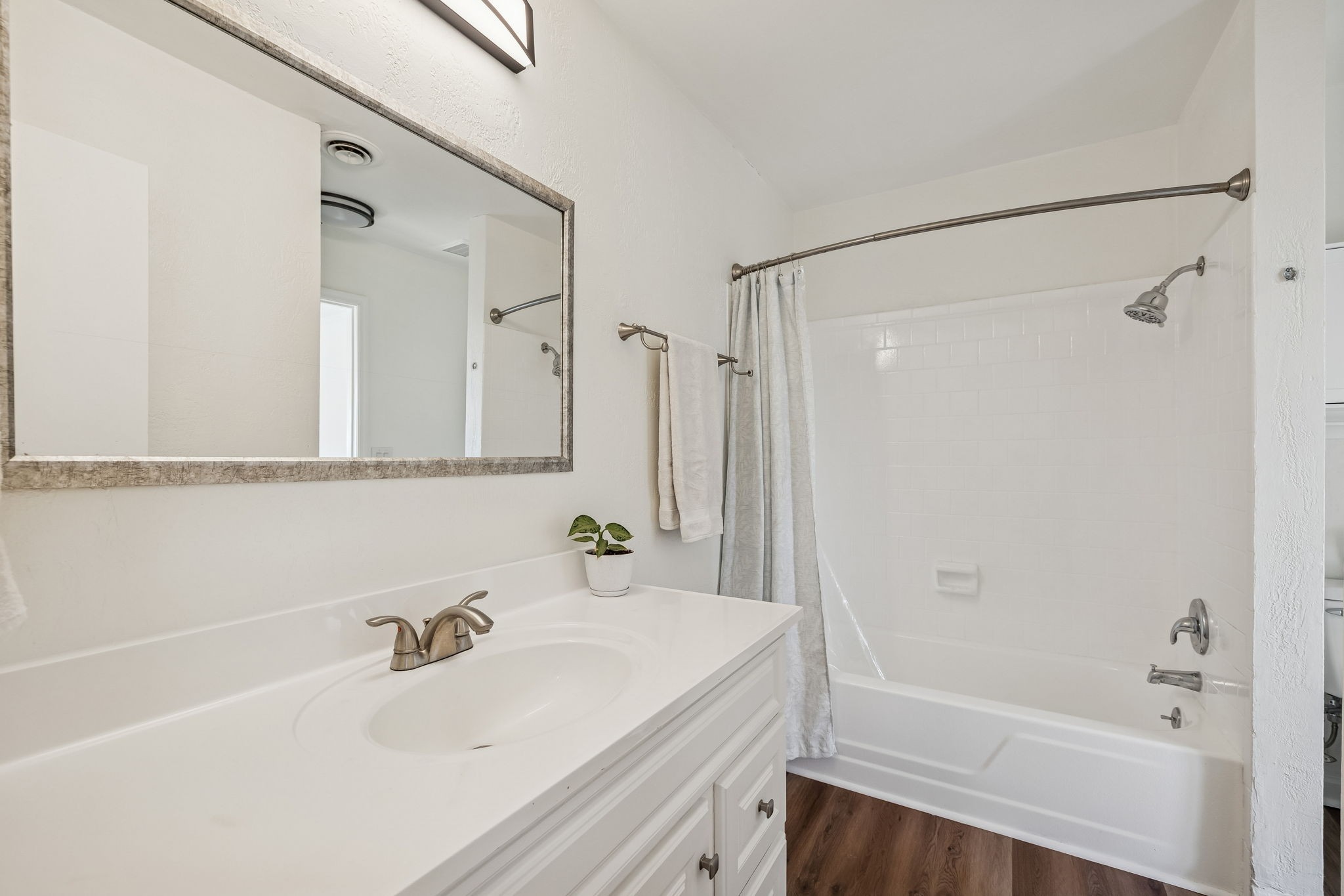 313 Huntington Ridge Drive Nashville, TN 37211 - Photo 27 of 48 a bathroom with a granite countertop sink and a mirror