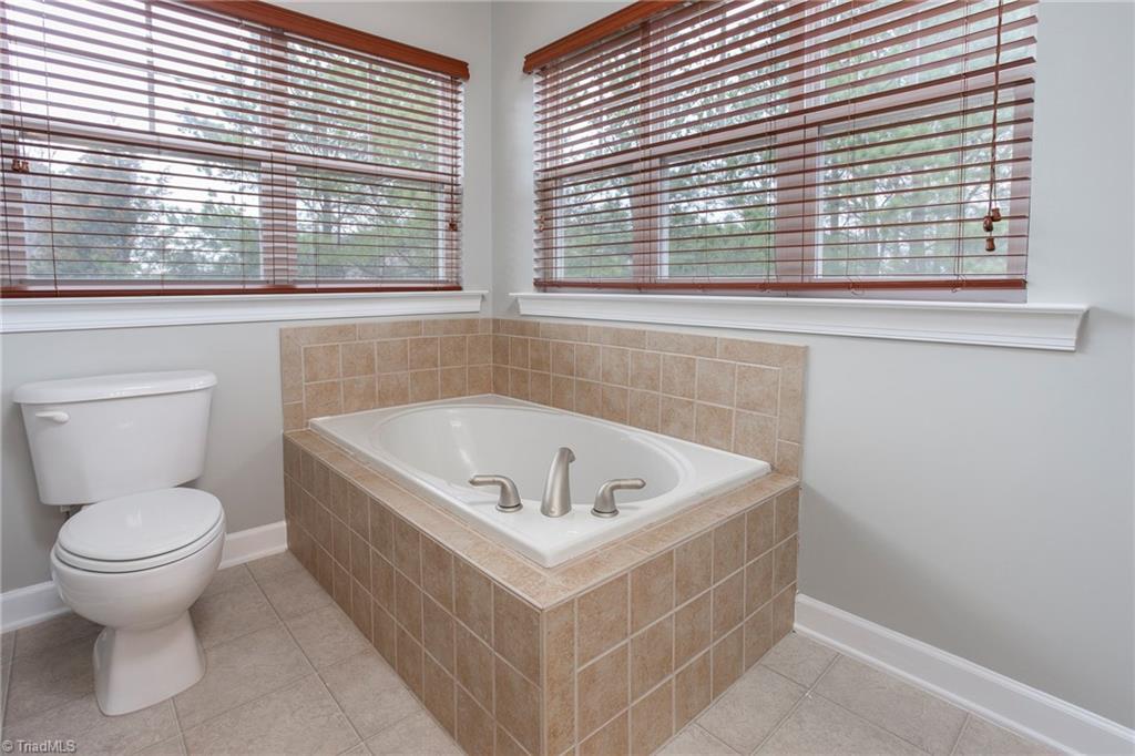 3805 Glenhaven Road Raleigh, NC 27606 - Photo 22 of 30 Gallery Image 22
