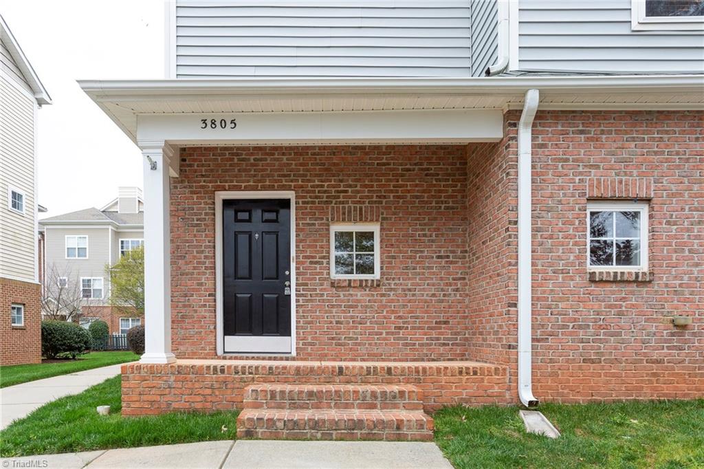 3805 Glenhaven Road Raleigh, NC 27606 - Photo 4 of 30 Gallery Image 4