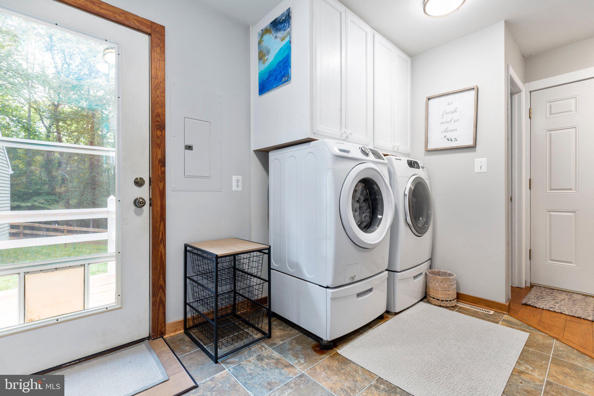 67 Hulls Chapel Road Fredericksburg, VA 22406 - Photo 14 of 53 Laundry room