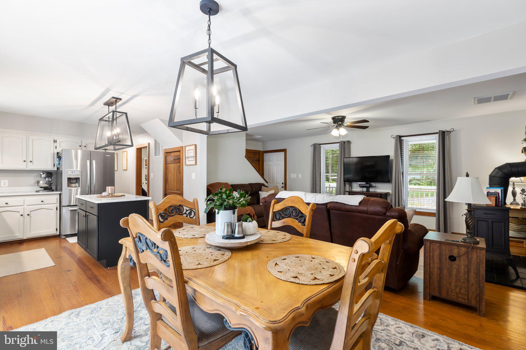 67 Hulls Chapel Road Fredericksburg, VA 22406 - Photo 7 of 53 Dining area