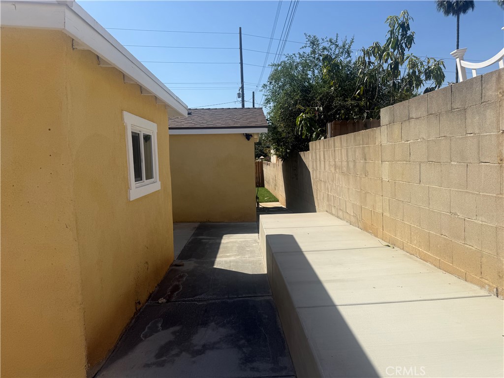 10337 Mull Avenue Riverside, CA 92505 - Photo 7 of 28