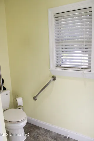 $320,000 | 7679 Highway 568, Magnolia, MS 39652