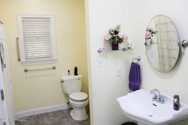 $320,000 | 7679 Highway 568, Magnolia, MS 39652