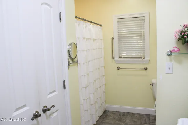 $320,000 | 7679 Highway 568, Magnolia, MS 39652