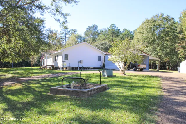 $320,000 | 7679 Highway 568, Magnolia, MS 39652