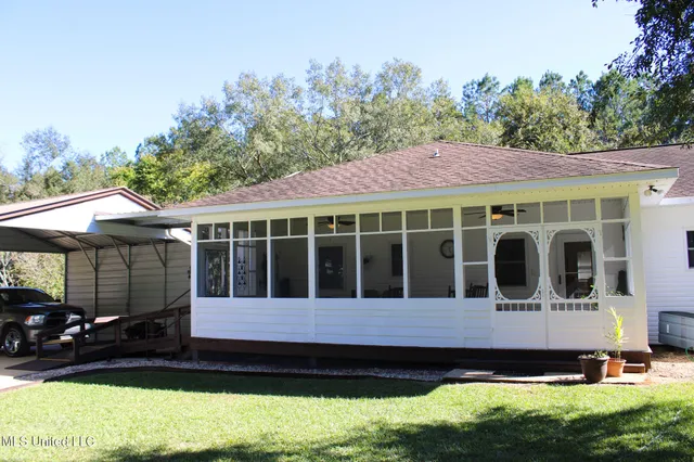 $320,000 | 7679 Highway 568, Magnolia, MS 39652