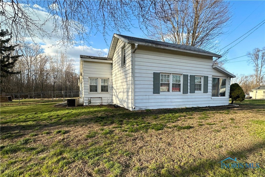 7212 Angola Road Holland, OH 43528 - Photo 11 of 45 Gallery Image 11