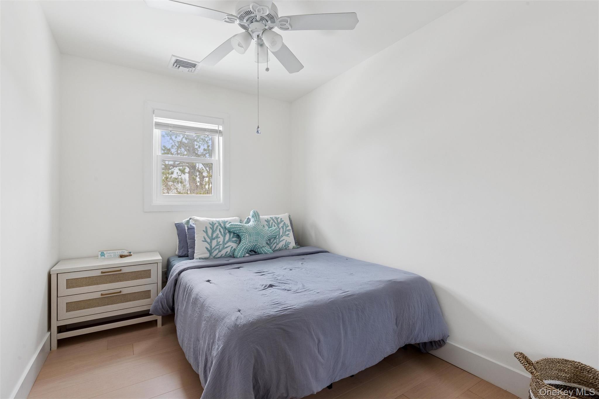 34 Starboard Road Hampton Bays, NY 11946 - Photo 18 of 29