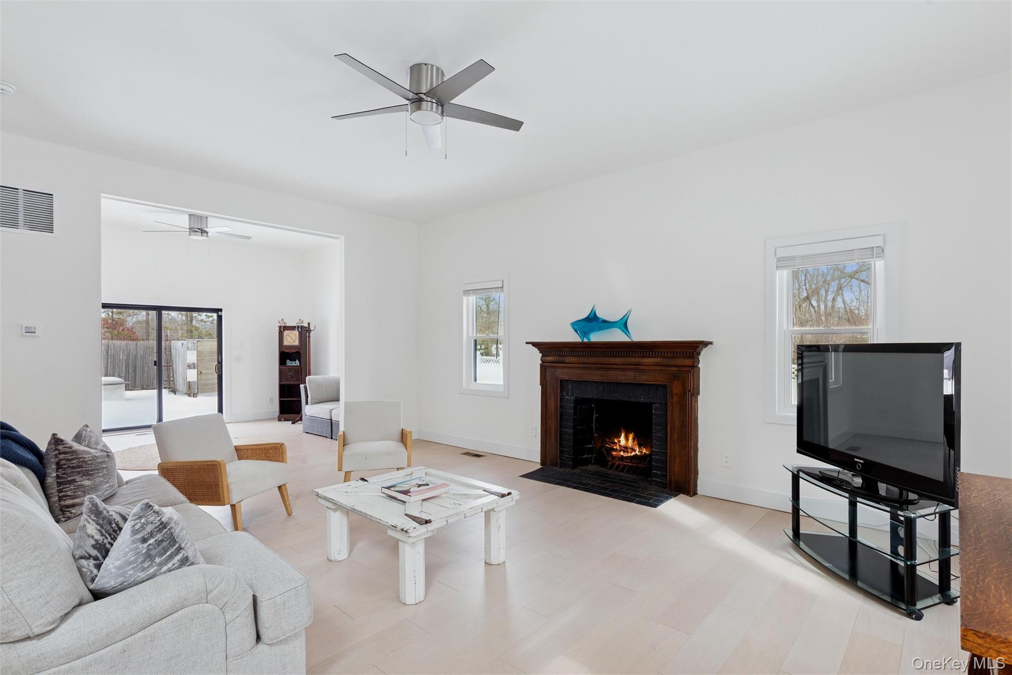 34 Starboard Road Hampton Bays, NY 11946 - Photo 2 of 29