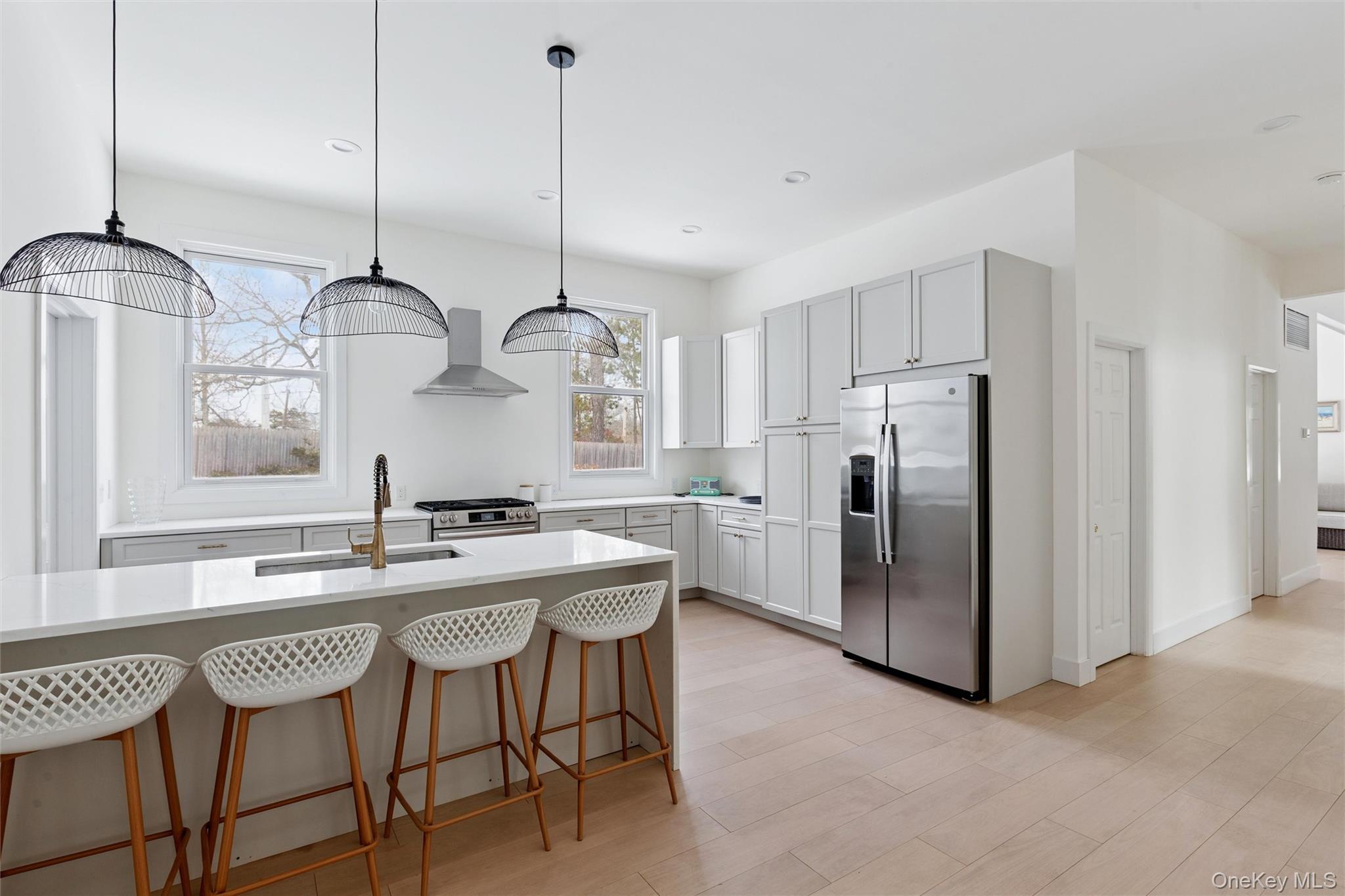 34 Starboard Road Hampton Bays, NY 11946 - Photo 8 of 27