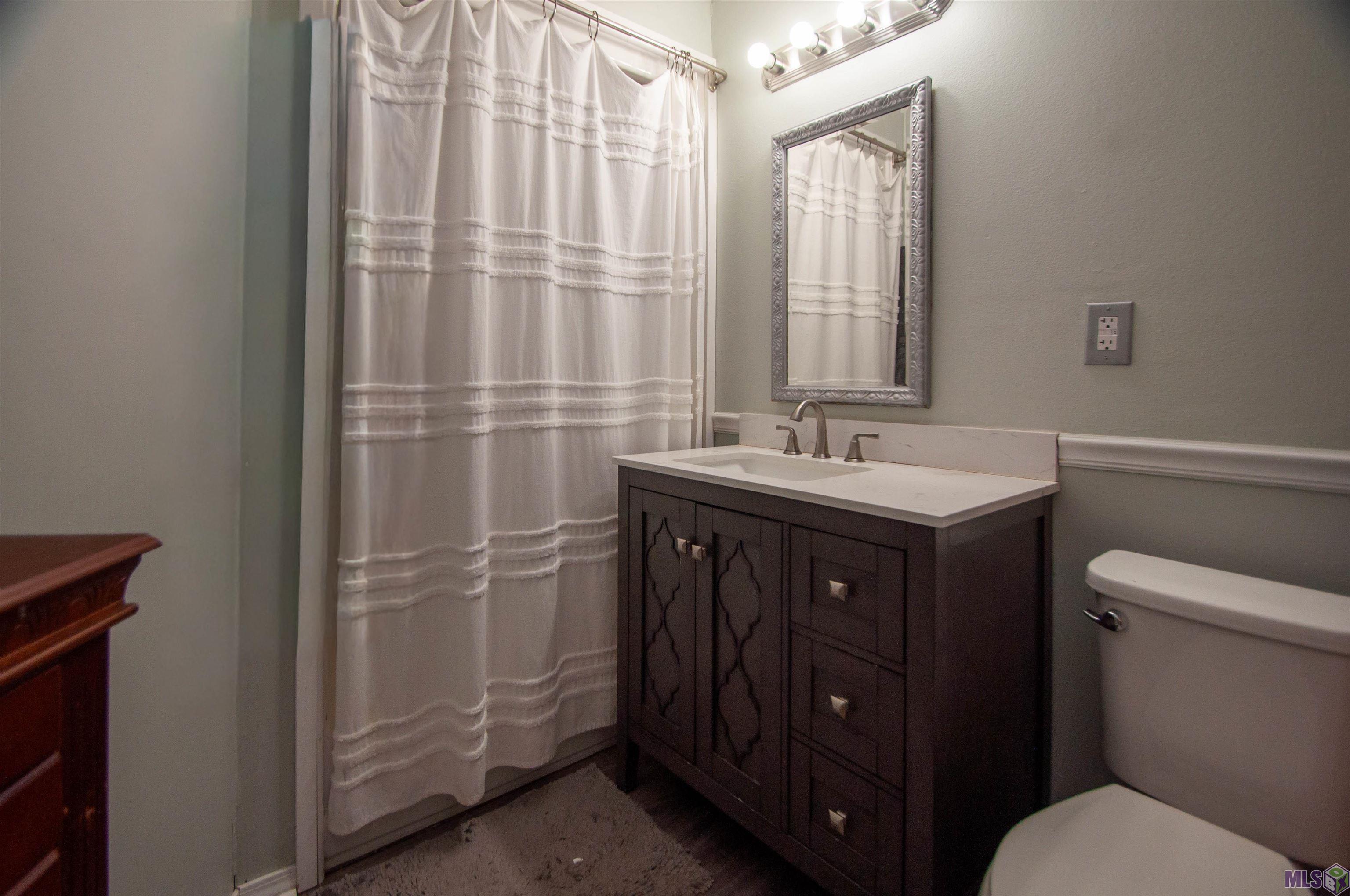 205 Harding Drive Houma, LA 70364 - Photo 7 of 14