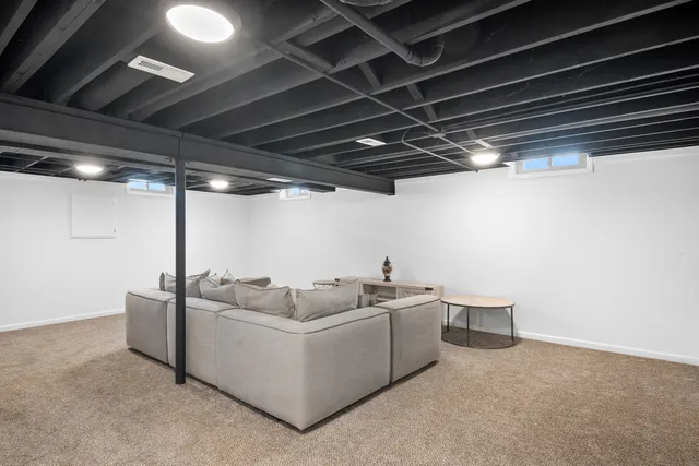 $349,900 | 3 Brandywine Court, South Elgin, IL 60177