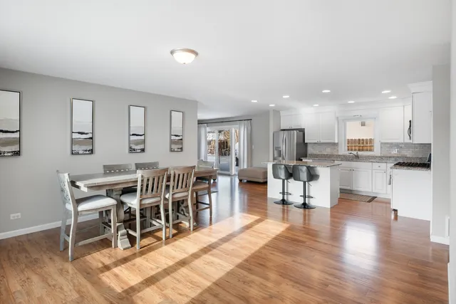 $349,900 | 3 Brandywine Court, South Elgin, IL 60177