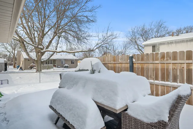 $349,900 | 3 Brandywine Court, South Elgin, IL 60177