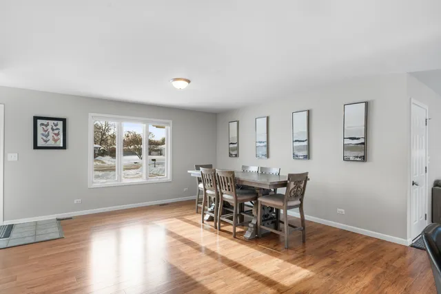 $349,900 | 3 Brandywine Court, South Elgin, IL 60177