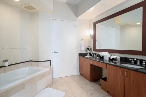 $1,999,000 | 18001 Collins Avenue, Unit 2109, Sunny Isles Beach, FL 33160