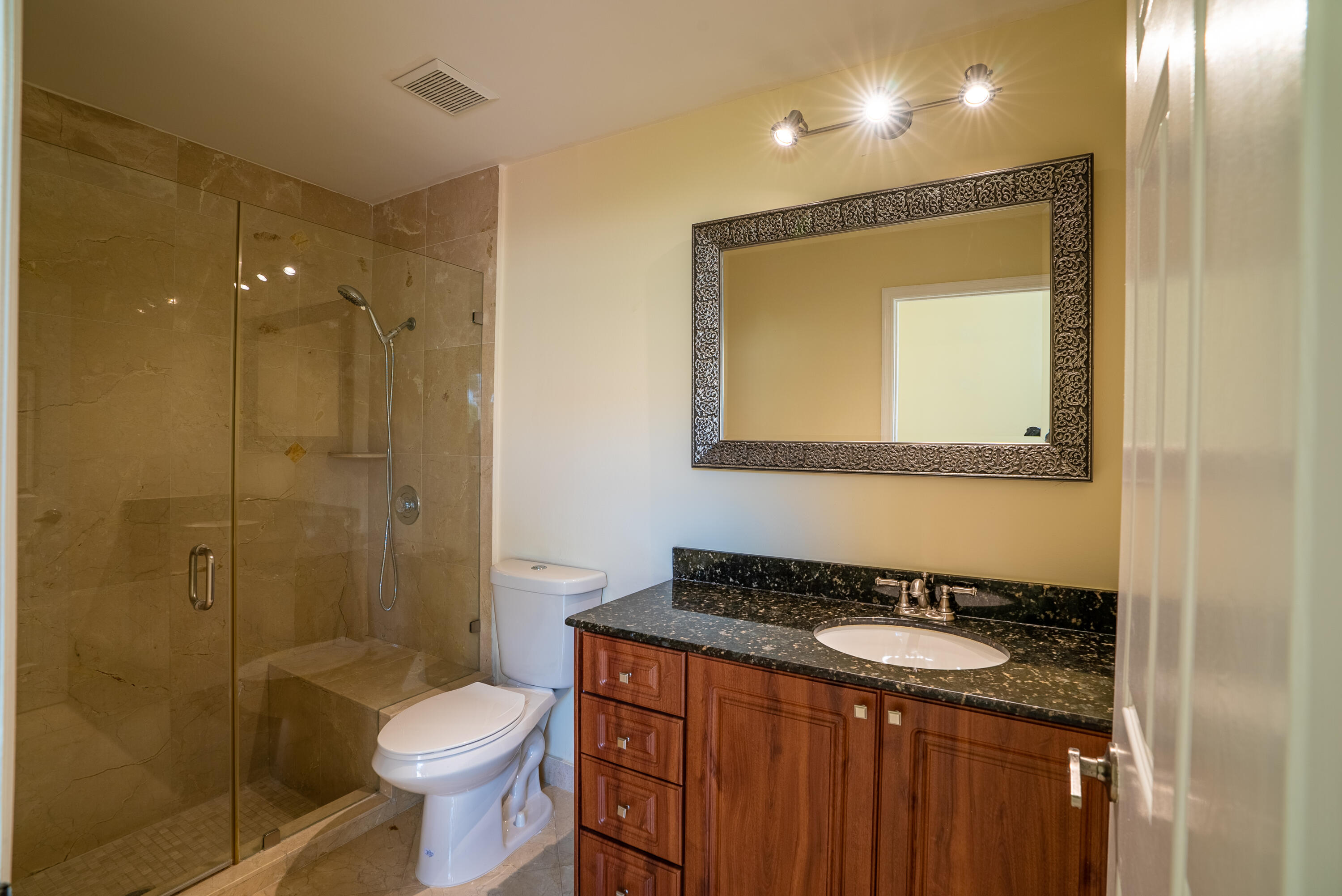 7208 Via Palomar Boca Raton, FL 33433 - Photo 17 of 29 7208ViaPalomar-6