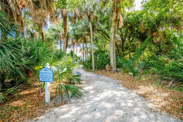 $12,000 | 1408 West Island Club Square, Vero Beach, FL 32963