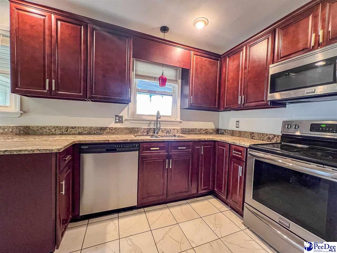 10 Galloway Store Road Bishopville, SC 29010 - Photo 6 of 59 Gallery Image 6