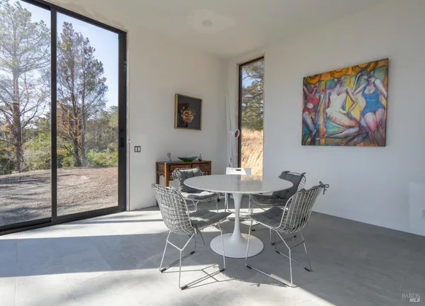 $1,249,000 | 30101 South S Highway, Gualala, CA 95445