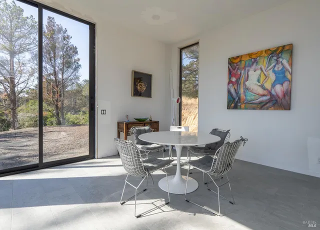 $1,249,000 | 30101 South S Highway, Gualala, CA 95445