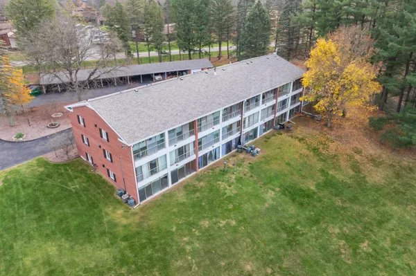 $1,490,000 | 561 Garrison Road, Battle Creek, MI 49017