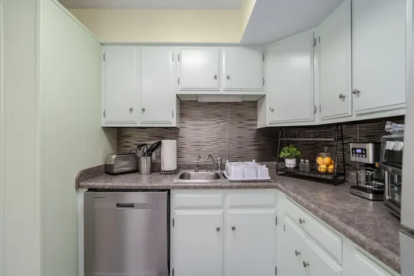 $1,490,000 | 561 Garrison Road, Battle Creek, MI 49017