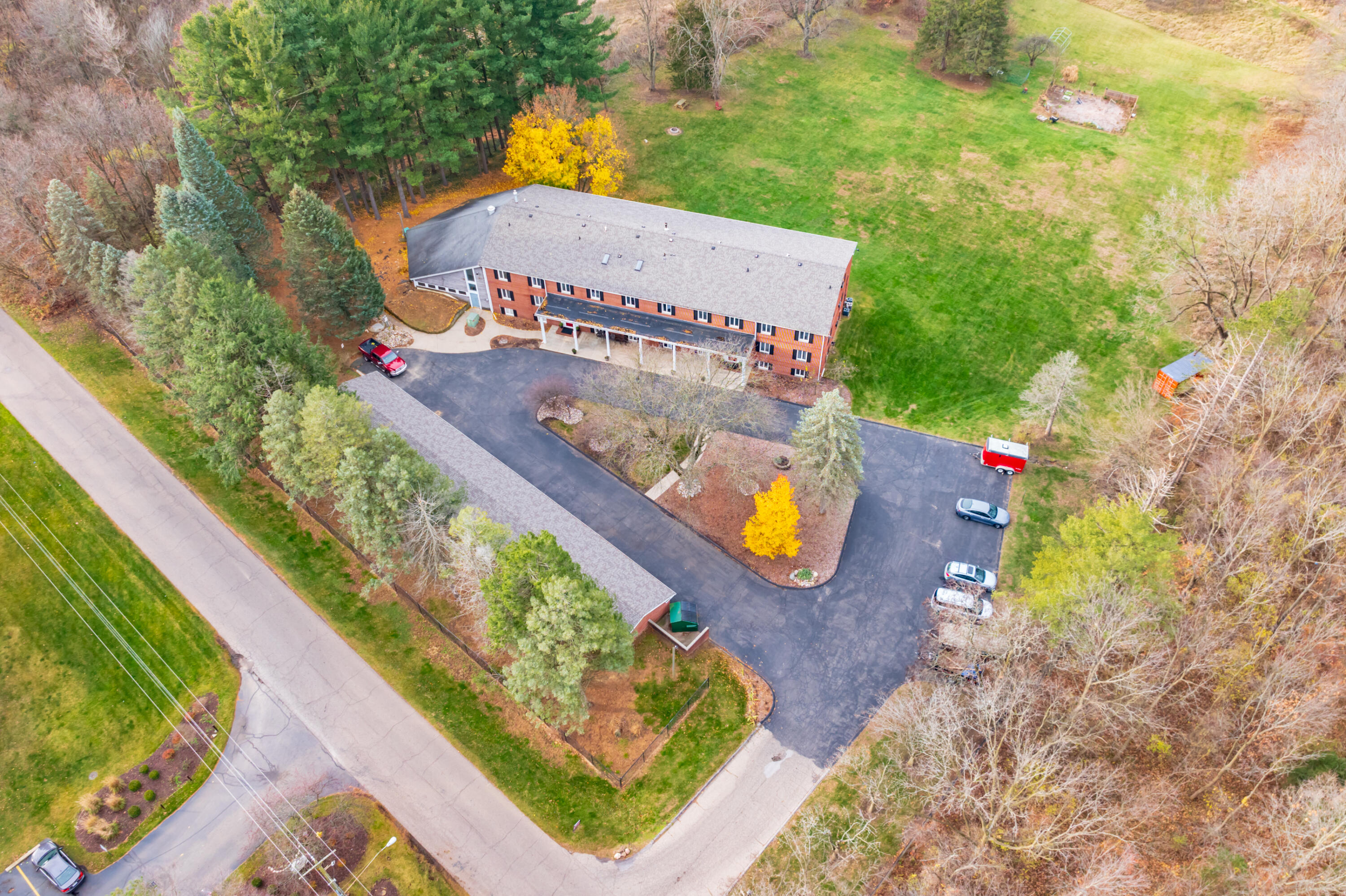 561 Garrison Road Battle Creek, MI 49017 - Photo 5 of 66 Garrison_Rd_561_BattleCreek_49017-65