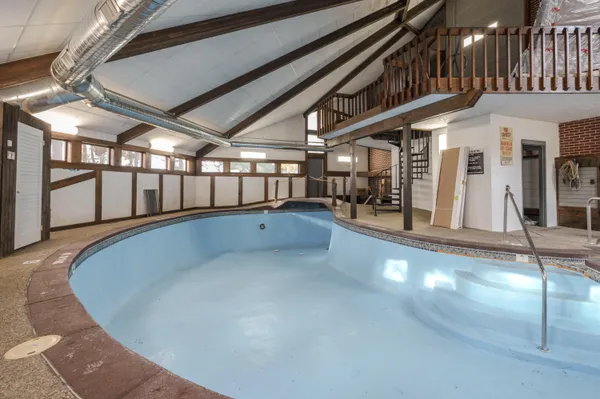 $1,490,000 | 561 Garrison Road, Battle Creek, MI 49017