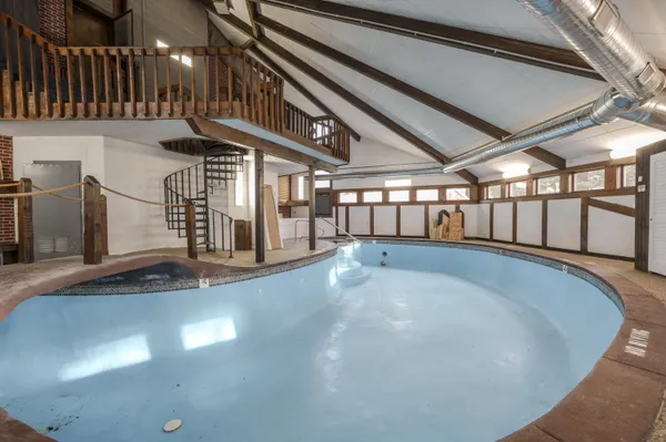 $1,490,000 | 561 Garrison Road, Battle Creek, MI 49017