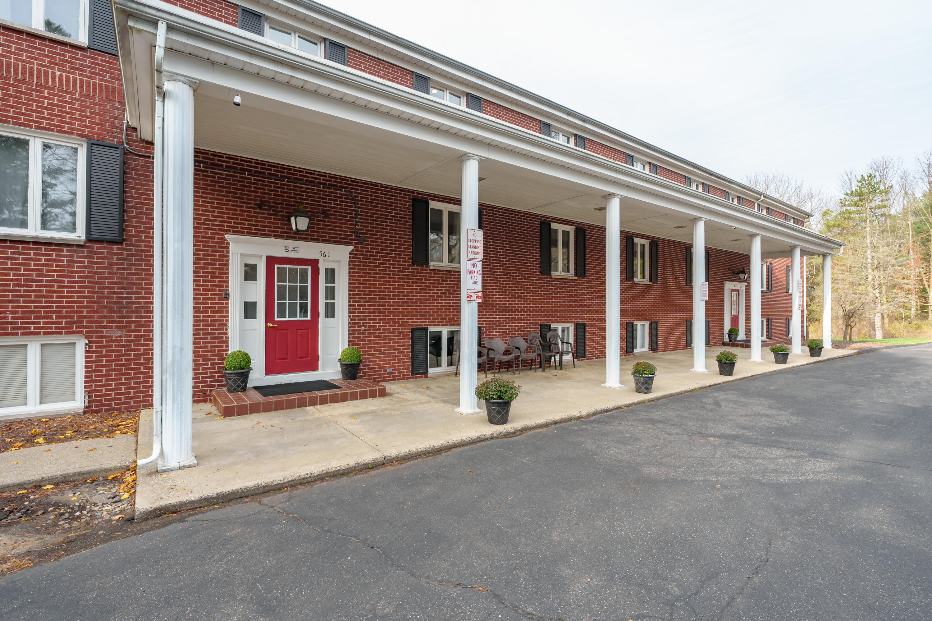 561 Garrison Road Battle Creek, MI 49017 - Photo 9 of 66 Garrison_Rd_561_BattleCreek_49017-41