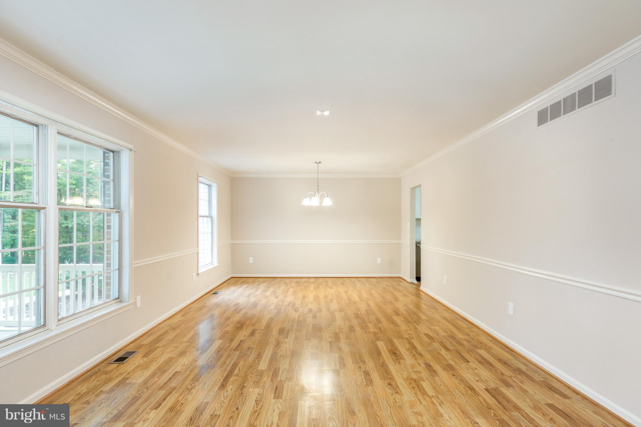 7681 Kindler Road Laurel, MD 20723 - Photo 4 of 30 Gallery Image 4