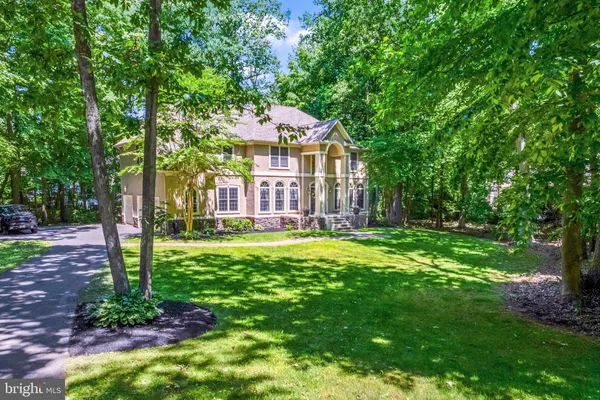 $750,000 | 15 Waterview Drive, Woodstown, NJ 08098