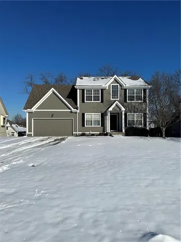 $425,000 | 1012 Southwest 13th Terrace, Lee's Summit, MO 64081