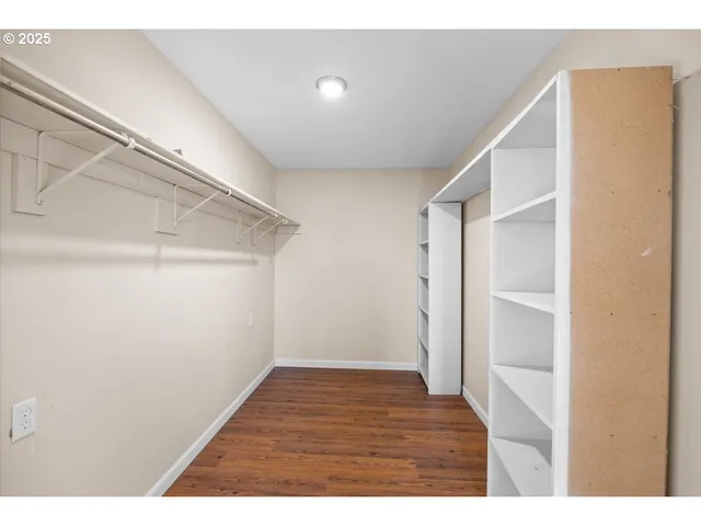 $399,000 | 1564 Northwest Spray Court, Roseburg, OR 97471