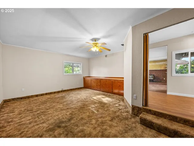 $399,000 | 1564 Northwest Spray Court, Roseburg, OR 97471