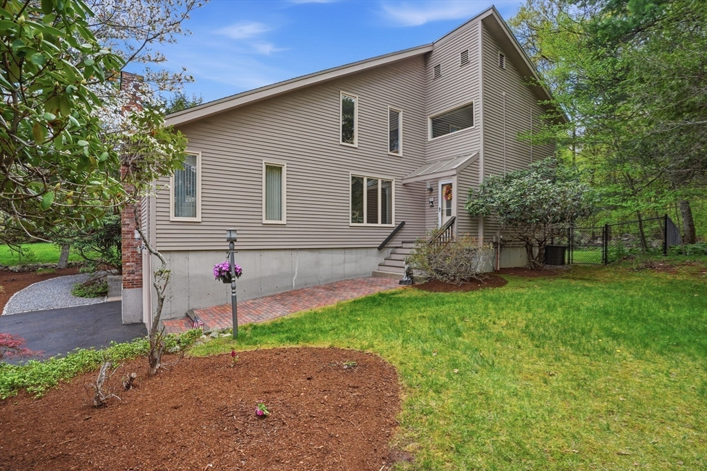 202 Hampton Road Sharon, MA 02067 - Photo 39 of 42