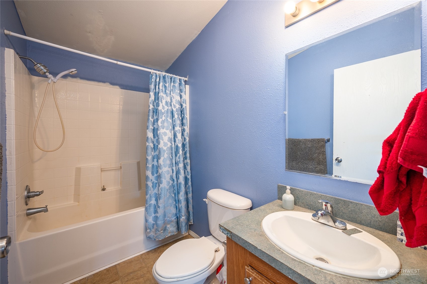 3391 Lena Road Bellingham, WA 98226 - Photo 16 of 23 Gallery Image 16