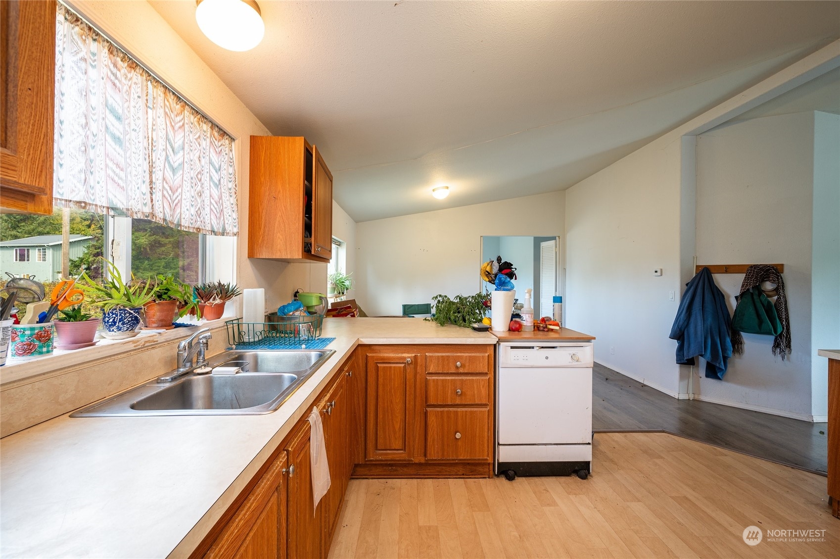 3391 Lena Road Bellingham, WA 98226 - Photo 6 of 23 Gallery Image 6