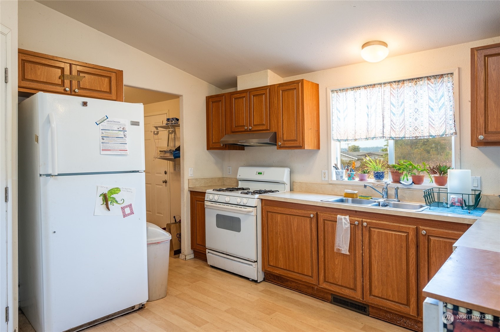 3391 Lena Road Bellingham, WA 98226 - Photo 7 of 23 Gallery Image 7