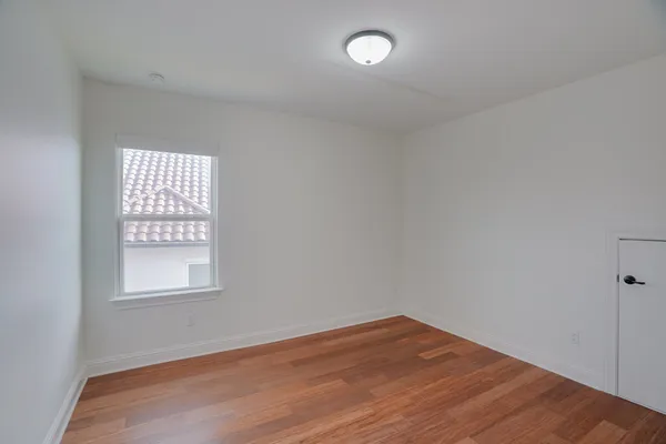 $4,399 | 19616 Summit Glory Trail, Unit 6, Spicewood, TX 78669