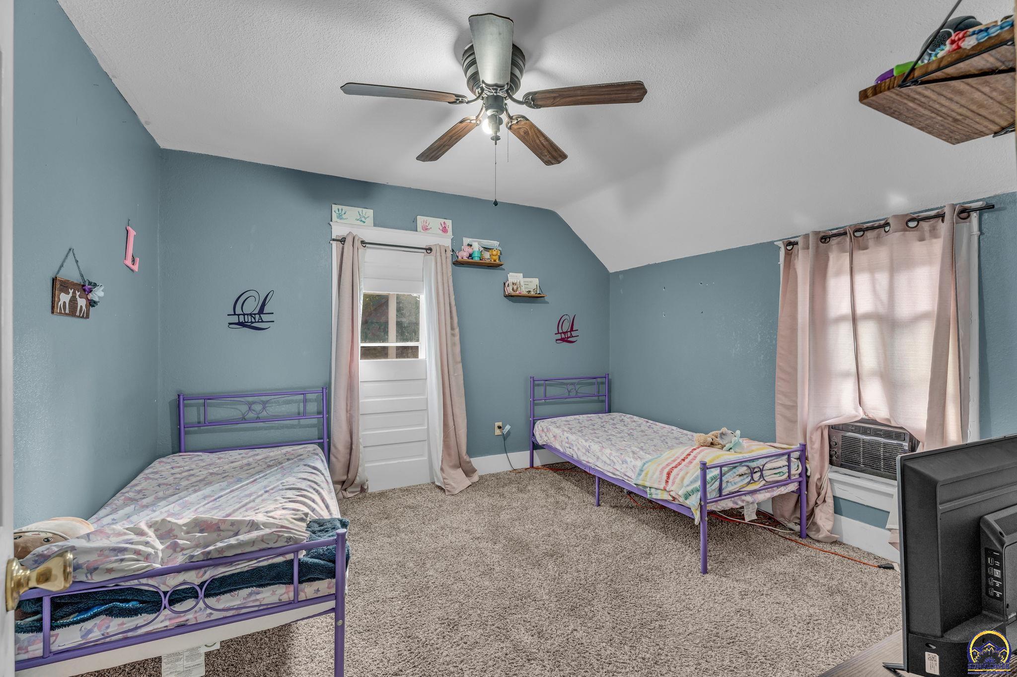 1224 Southwest Garfield Avenue Topeka, KS 66604 - Photo 21 of 30