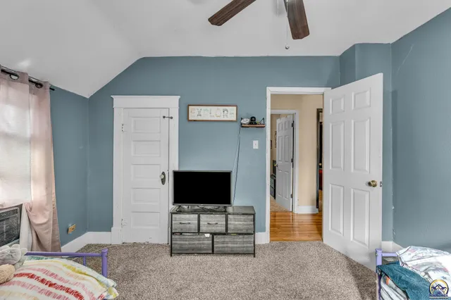 $159,900 | 1224 Southwest Garfield Avenue, Topeka, KS 66604