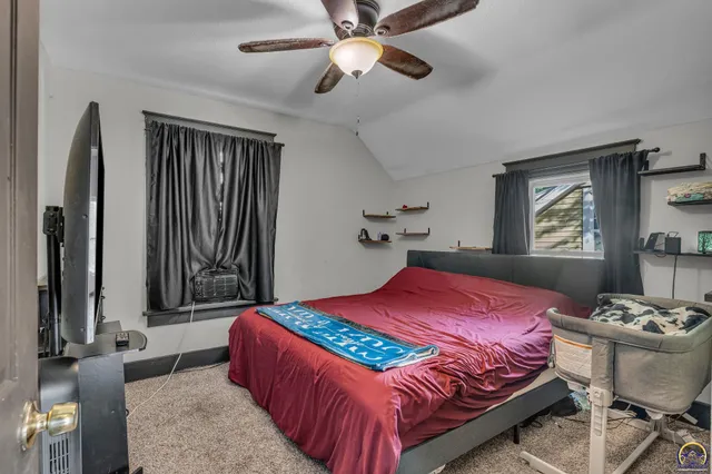 $159,900 | 1224 Southwest Garfield Avenue, Topeka, KS 66604