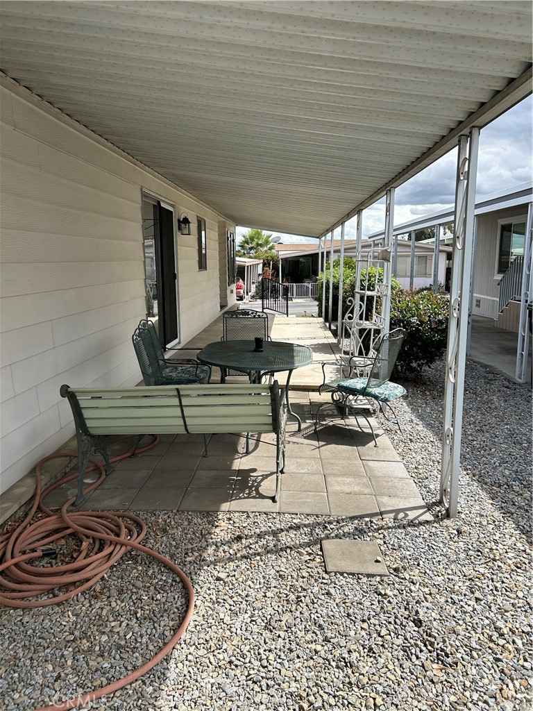 9800 Base Line Road, Unit 70 Alta Loma, CA 91701 - Photo 25 of 27 Covered Patio Area