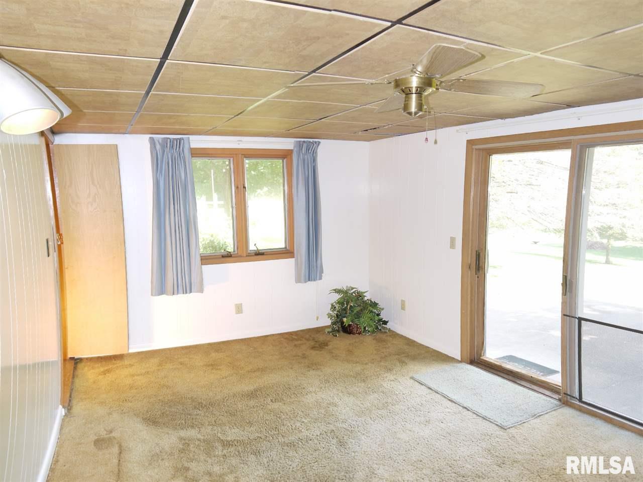 4115 Rodeo Road Davenport, IA 52806 - Photo 15 of 24 Gallery Image 15
