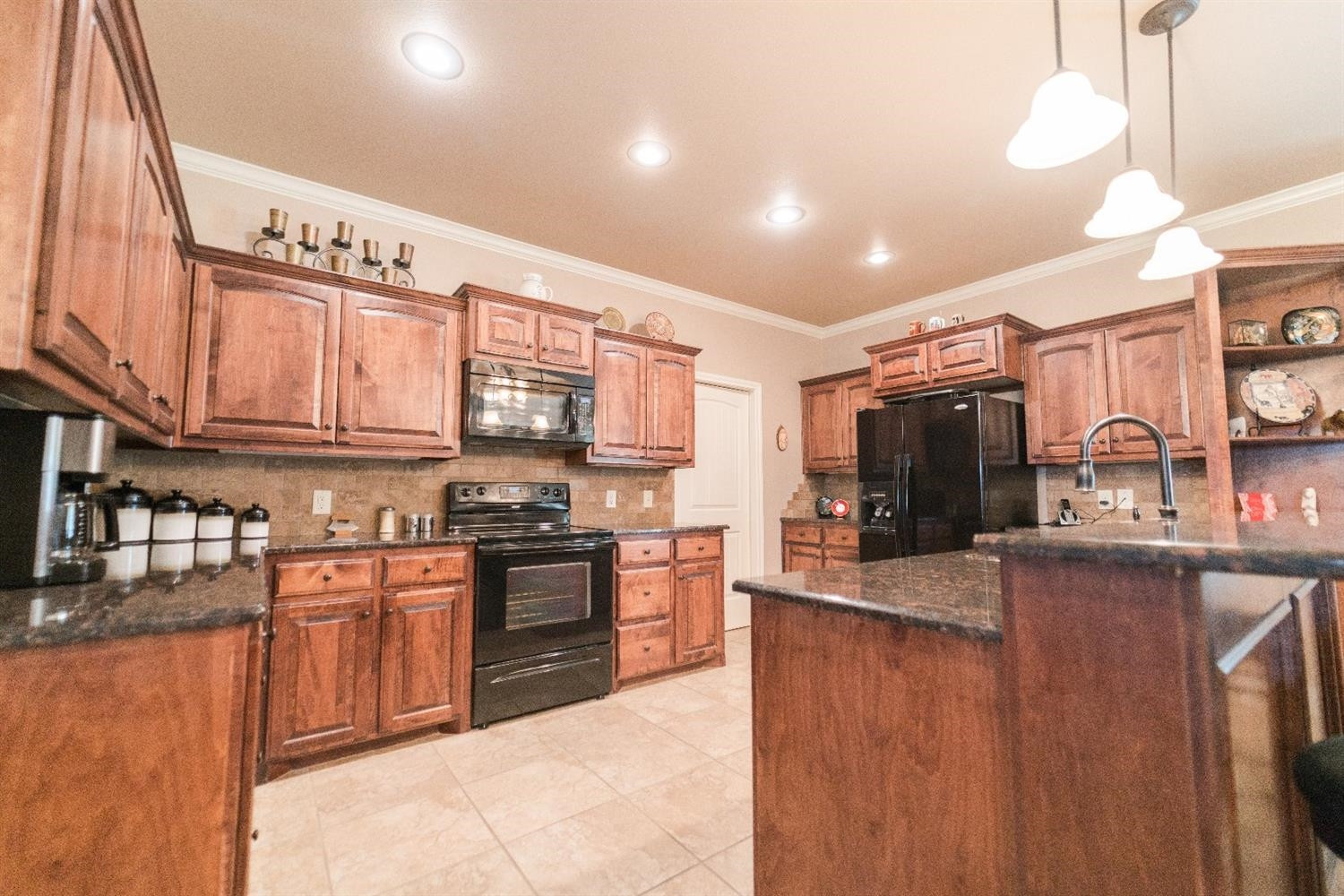 6212 101st Place Lubbock, TX 79424 - Photo 12 of 27 Photo 12