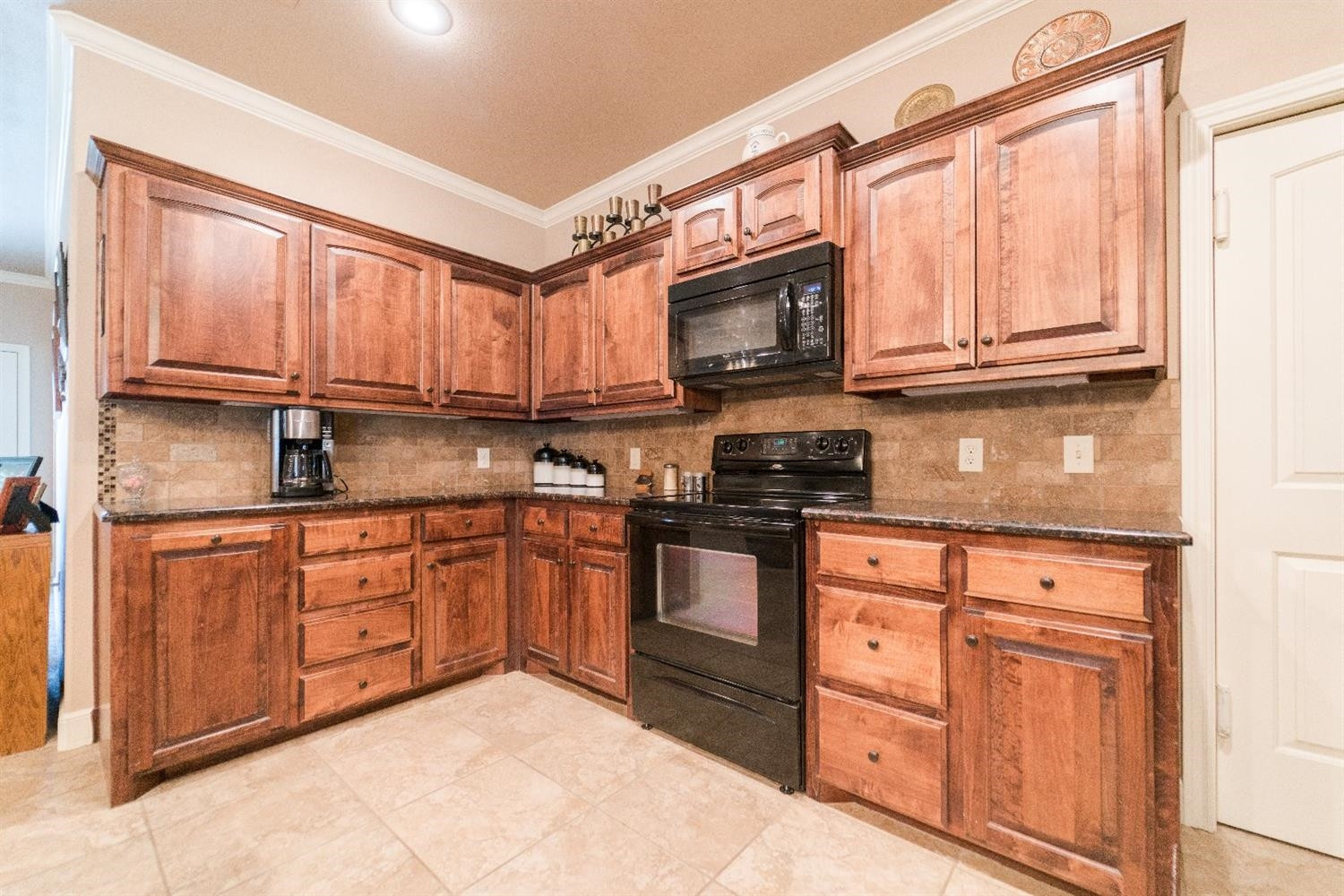 6212 101st Place Lubbock, TX 79424 - Photo 9 of 27 Photo 9