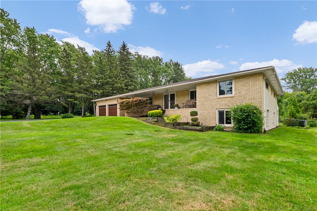 2793 Ridgeway Avenue Greece, NY 14626 - Photo 2 of 43 Gallery Image 2
